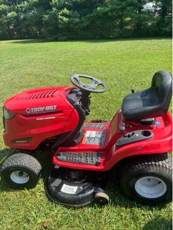 Mower 2015 Troy Bilt, bronco