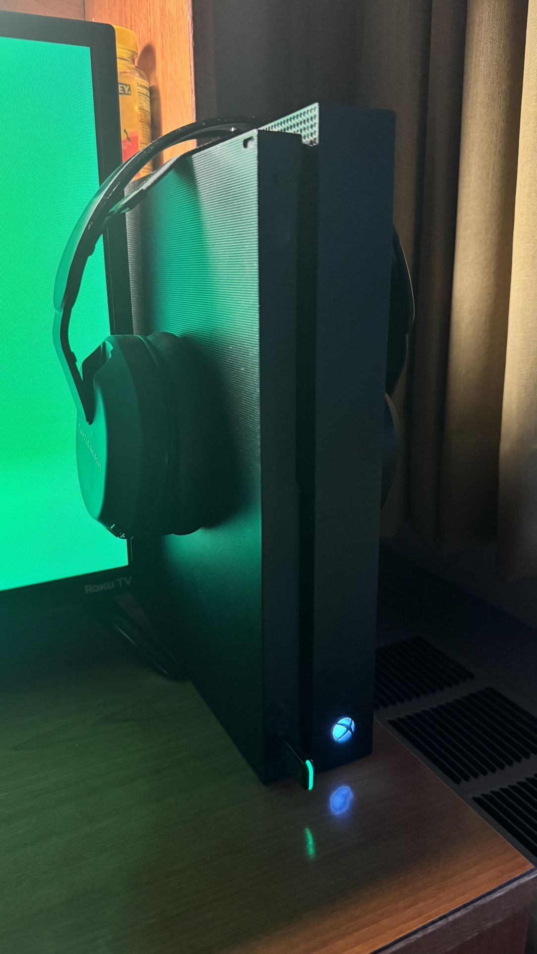 Xbox One X