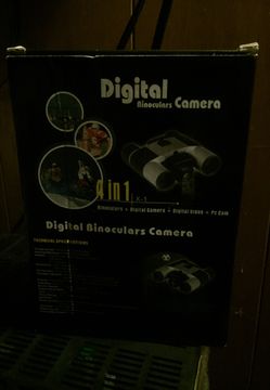 Binoculars digital camera