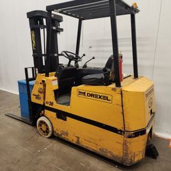 Forklift 