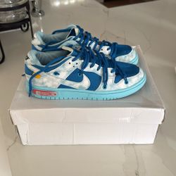 White And Blue Nike Sneakers 