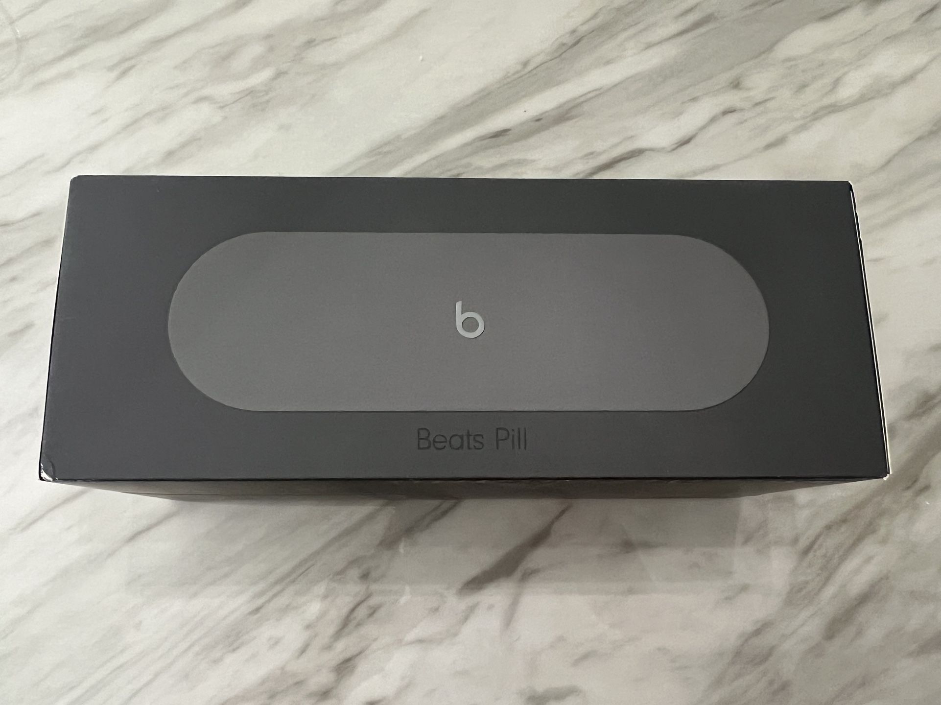 Beats Pill x Kim Kardashian 