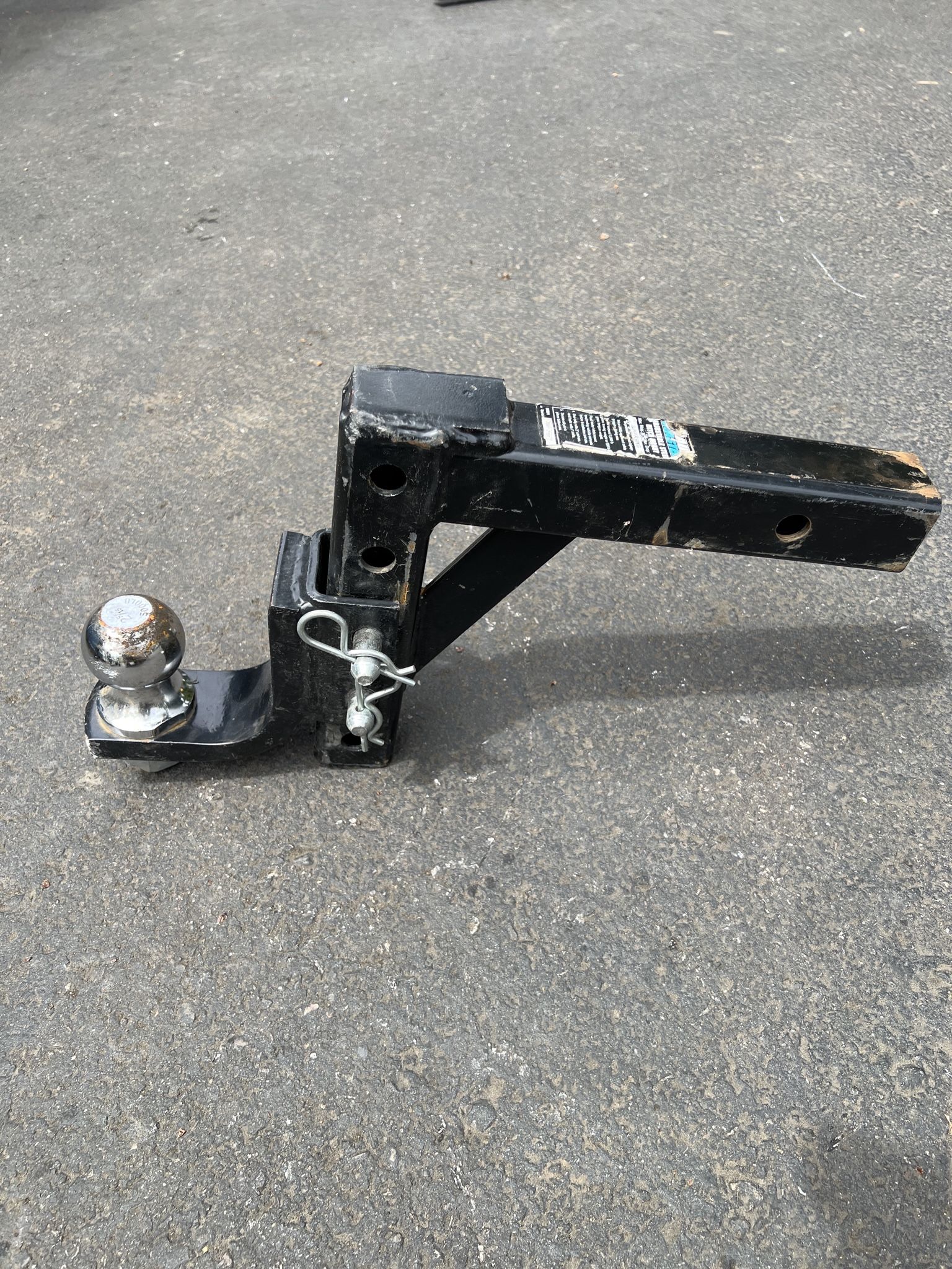 Tow hitch