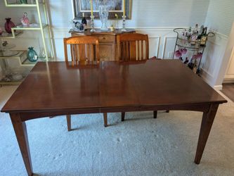 Expandable Dining Table with 4 Chairs