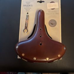 Brooks B72 Saddle Brown & Black