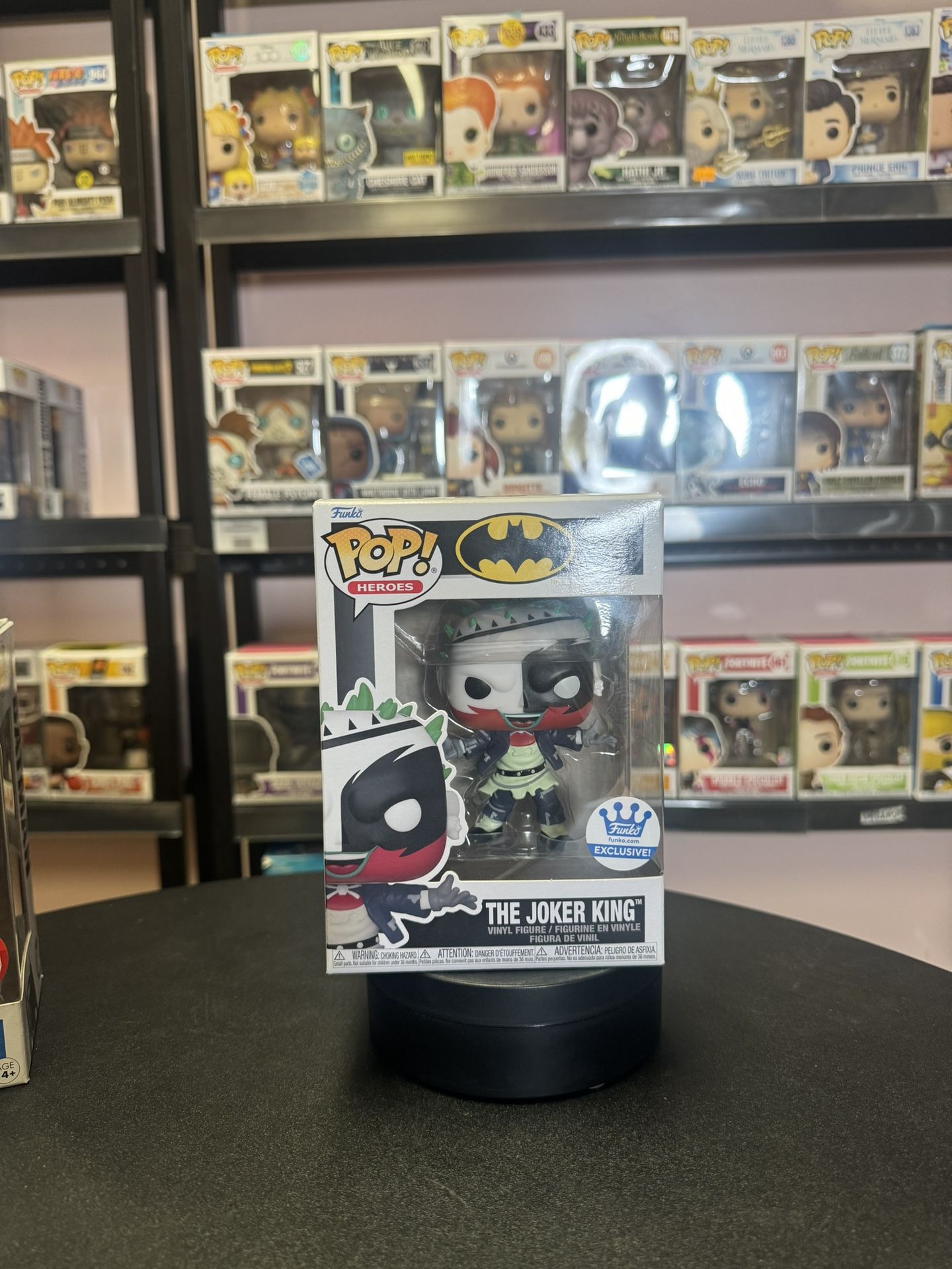 Funko Pop! DC Heroes - Batman (The Joker King #416) Vinyl Exclusive W/ Protector