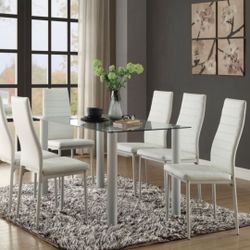 Table W/4 Chairs
