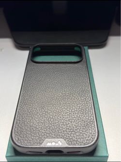 iPhone 17 Pro MOUS cover