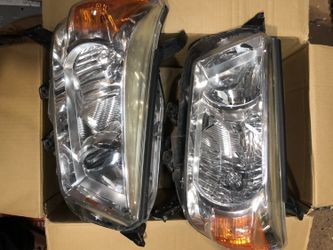 2010 Toyota 4Runner Headlights 