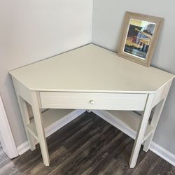 Corner Wood Desk 