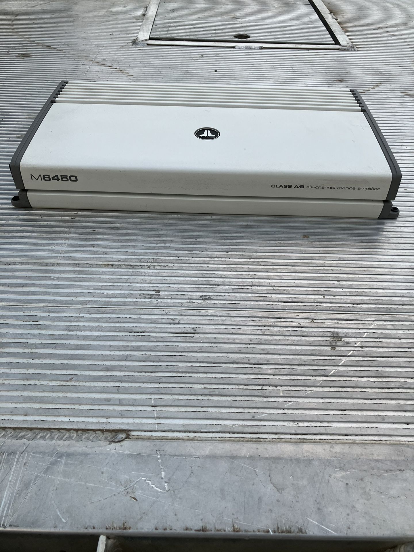 JL Audio Amplifier Speaker