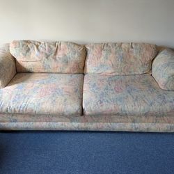 3 Person Couch. Good Shape. FREE pickup Only.