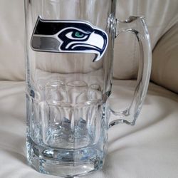 Seattle Seahawks Official NFL 32 oz, Glass Mucho Mug, Beer Stein, 8-1/8" Tall.