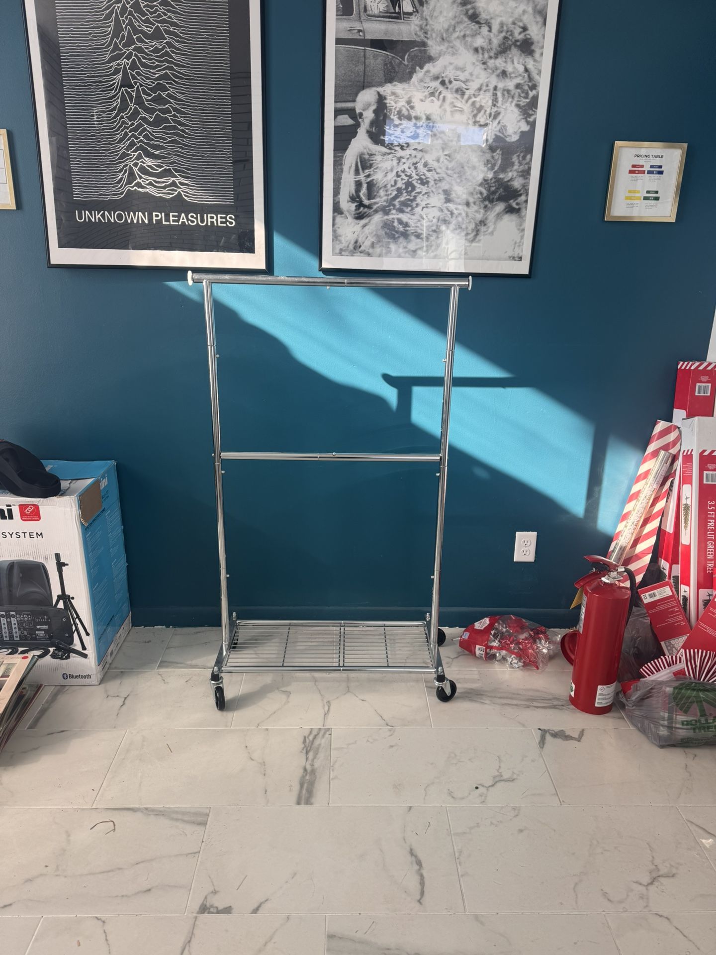 Clothing Rack Like New 