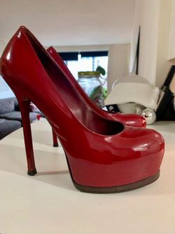 YSL Tribtoo Pumps
