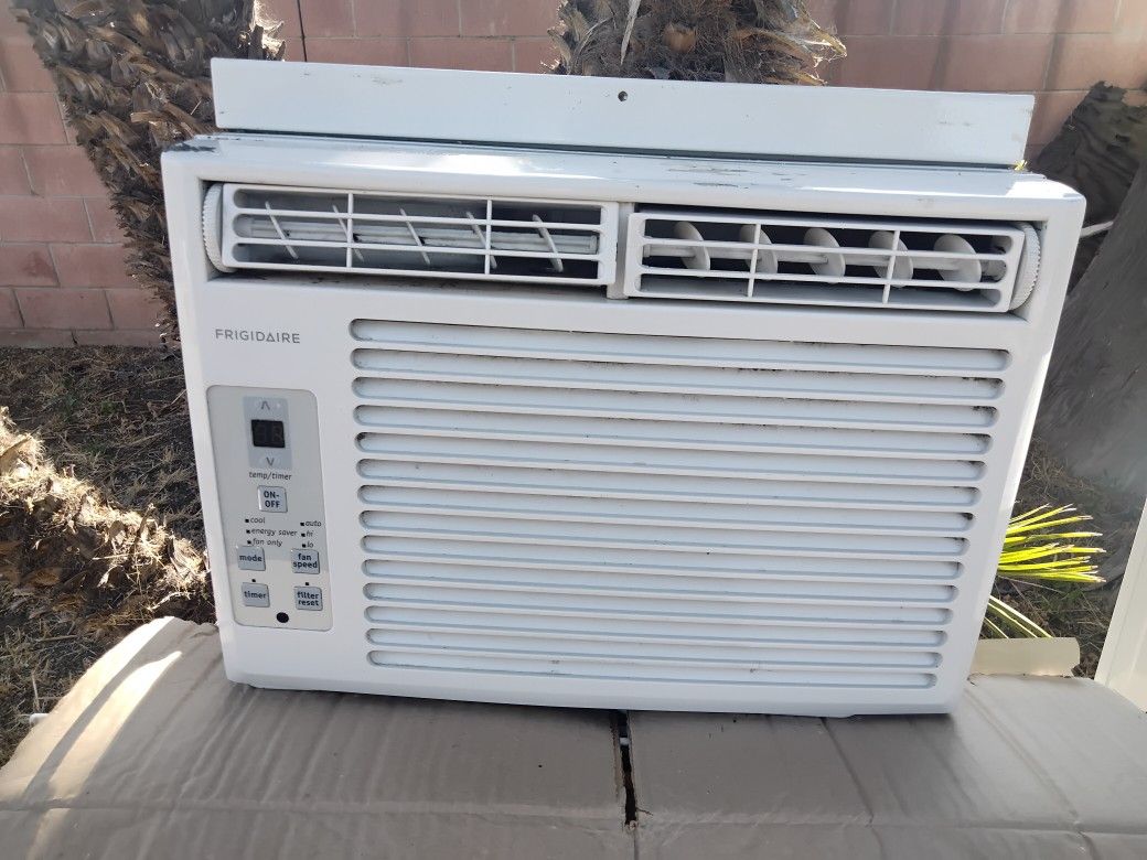 Frigidaire 5000 BTU Small Window AC Air Conditioner 16 Inch Wide
