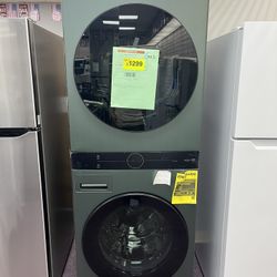 WashTower, LG New Open Box Gas Dryer WashTower 