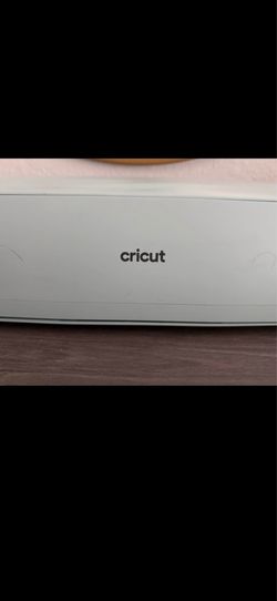 Cricut Explore 3, Tools, & Vinyl