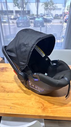 Britax B Lively B Safe Gen 2