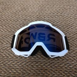 R B WORLD MOTORCYCLE GOGGLES.  ADJUSTABLE STRAP.  NEW. PICKUP ONLY.