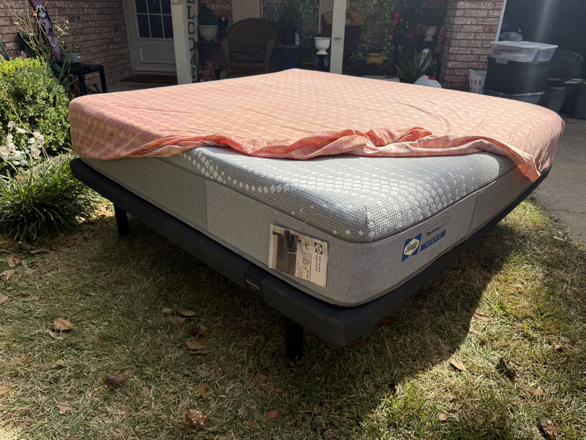 King Size Tempu -pedic Frame Sealy Mattress 