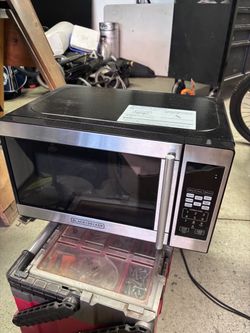 Black & Decker microwave