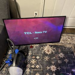 43 Inch TCL Roku Tv 