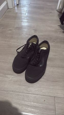 Black Low Vans