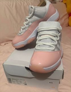 Women's Air Jordan 11 Retro Low