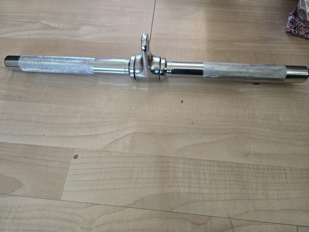 New Cable machine curl bar attachment