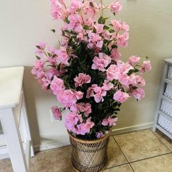 Gorgeous Faux Artificial Bougainvillea Plant in Boho Basket Home Decor Pink. 