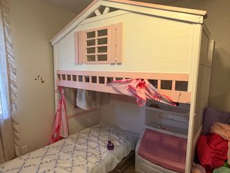 Kids Bunk bed