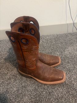 Ariat Men’s cowboy boots size 11 D wide square tor like new
