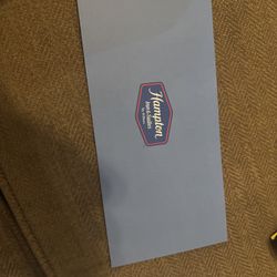 (SELLING URGENTLY)Hotel Certificate for VIP suite HAMPTON INN & SUITES NOrTH HOUSTOn SPrinG