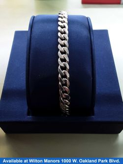 Cuban Link Bracelet - Yellow Gold 10k (.417) 25.3 grams 9 inch