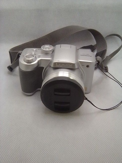 Panasonic lumix  Dmc FZ5