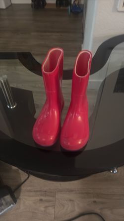 Rain boots size 11/12
