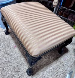 Ottoman \ Bench