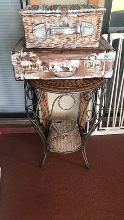 Wicker rod iron table