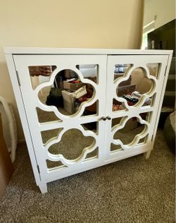 Mirrored Quatrefoil Glam Double Door White Cabinet With Storage