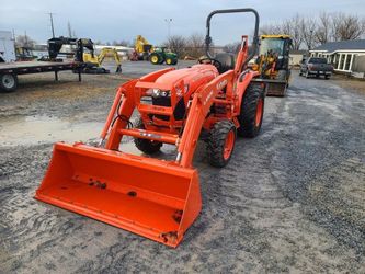 2023 Kubota L3902