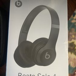 Beats Solo 4 Headphones
