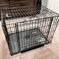 KONG Ultra-Strong Double Door Wire Dog Crate with Divider Panel
