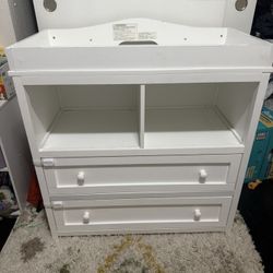 White Changing Table With Pad And Cover 