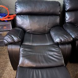 FREE FURNITURE NEED GONE ASAP - MOVING