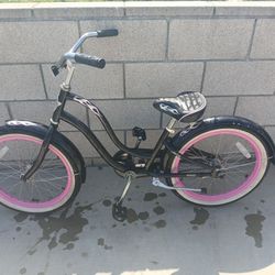 Girl's 20" Electra Little Betty Beach Cruiser Bike 