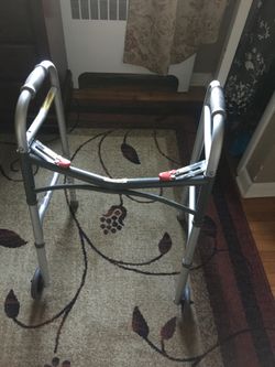 Walker/cane