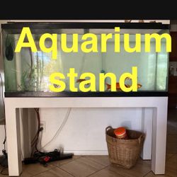 Aquarium Stand 35ave/glendale 
