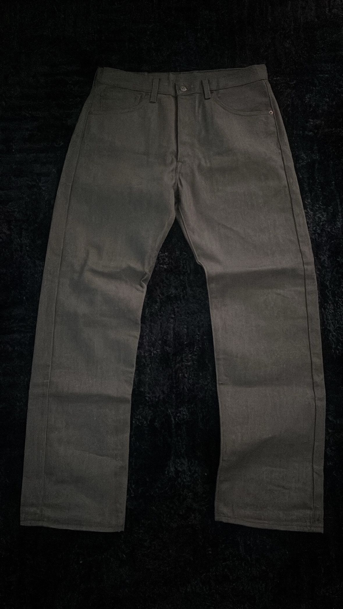 Levi’s 501 “Rigid Silver” 33x32
