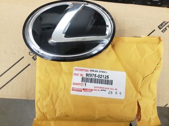 Emblema lexus...used(norma wear)